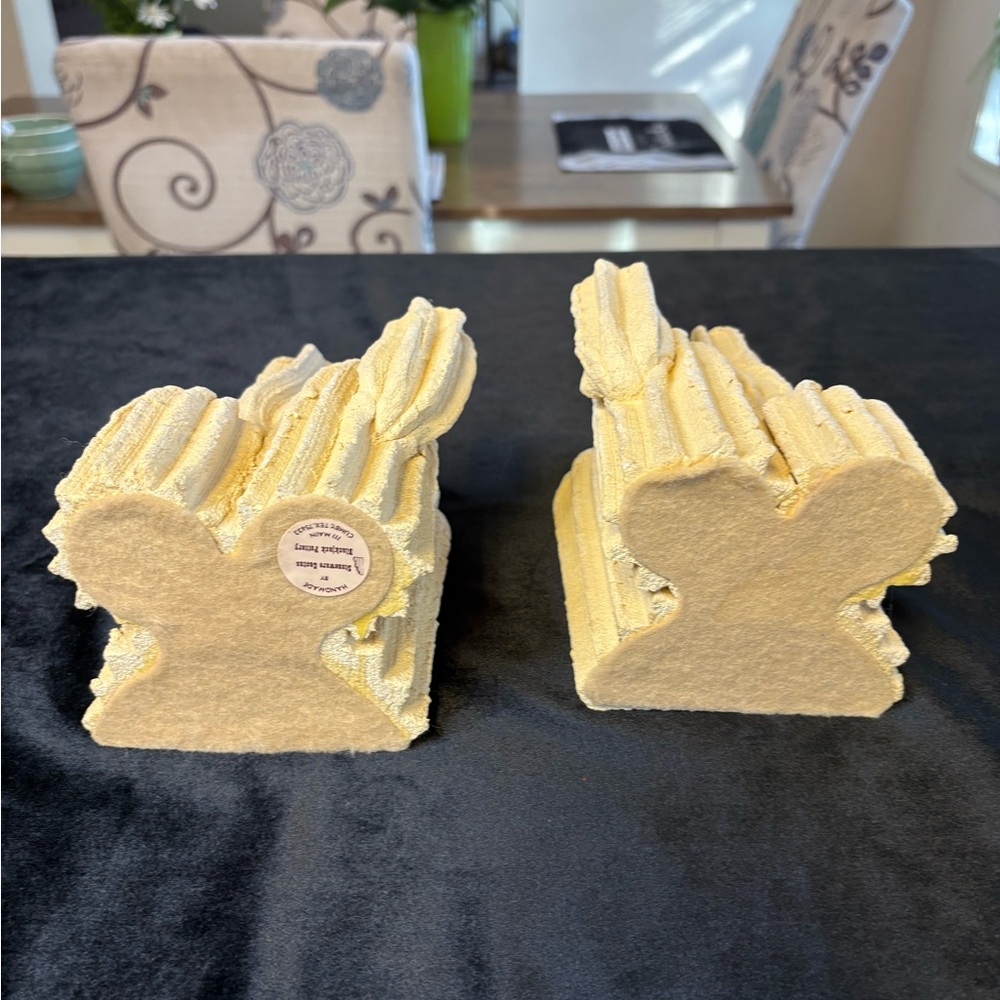 Decorative Cactus Sculpture Bookends - Picture 6 of 9